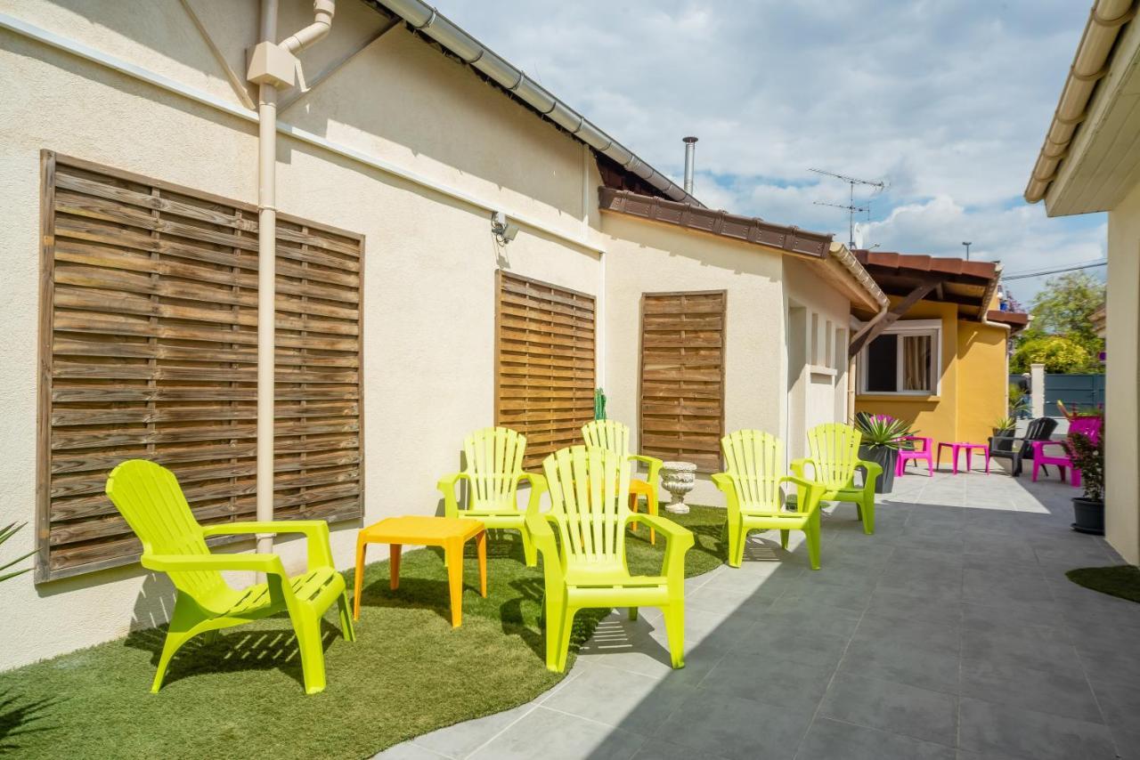 La Serenade - Appartements Confort Avec Terrasse Montreuil  Exteriör bild