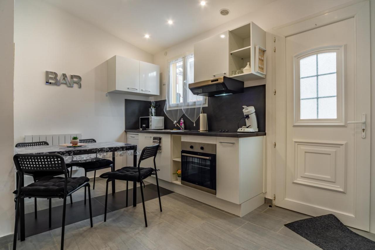 La Serenade - Appartements Confort Avec Terrasse Montreuil  Exteriör bild